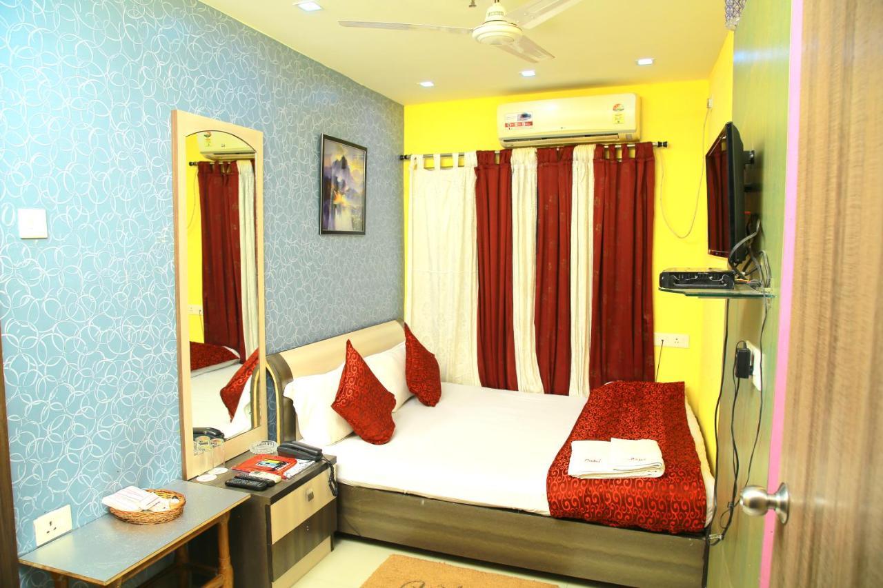 Babul Hotel Calcutta Extérieur photo